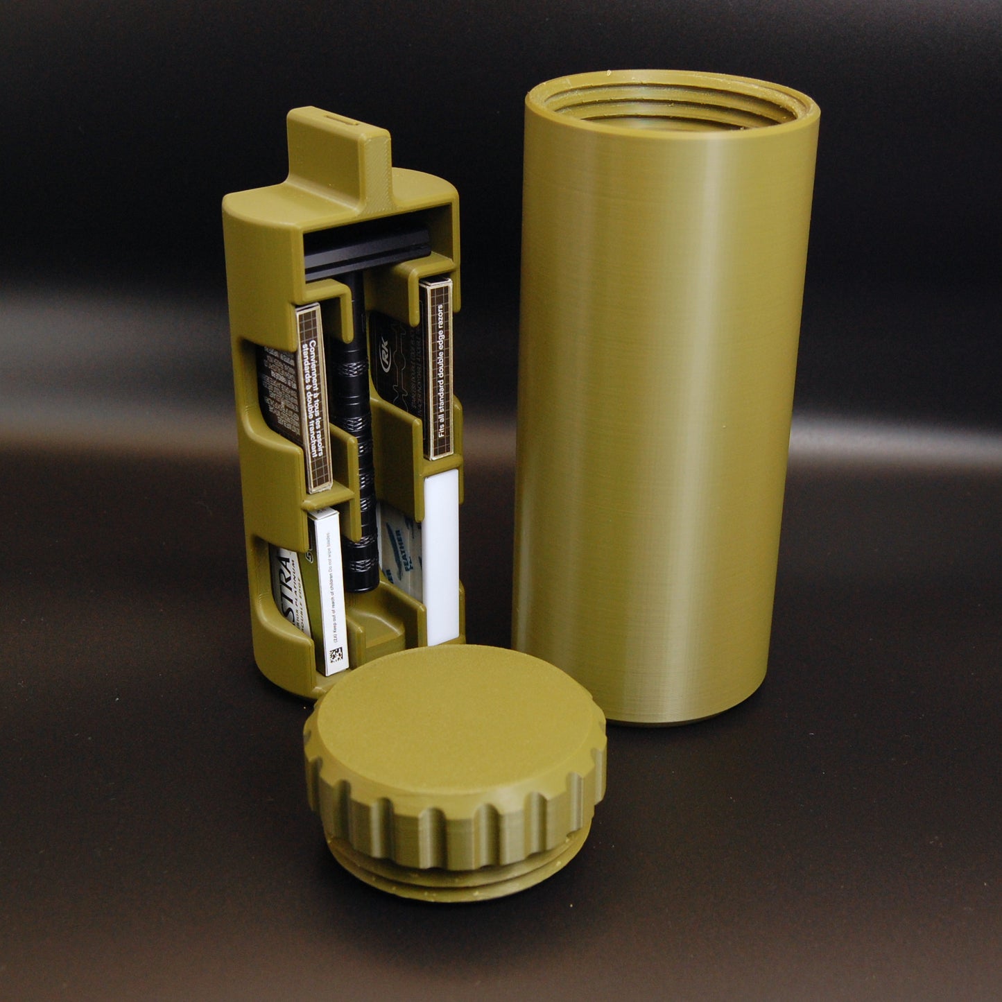 The Capsule: Safety Razor Travel Case