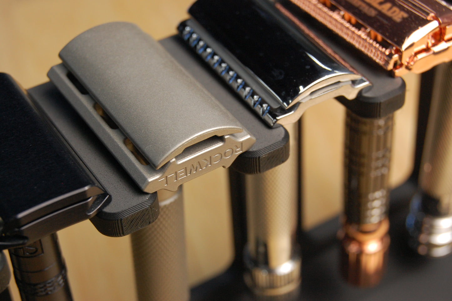 Razor Display Stand: Proudly Display your Collection