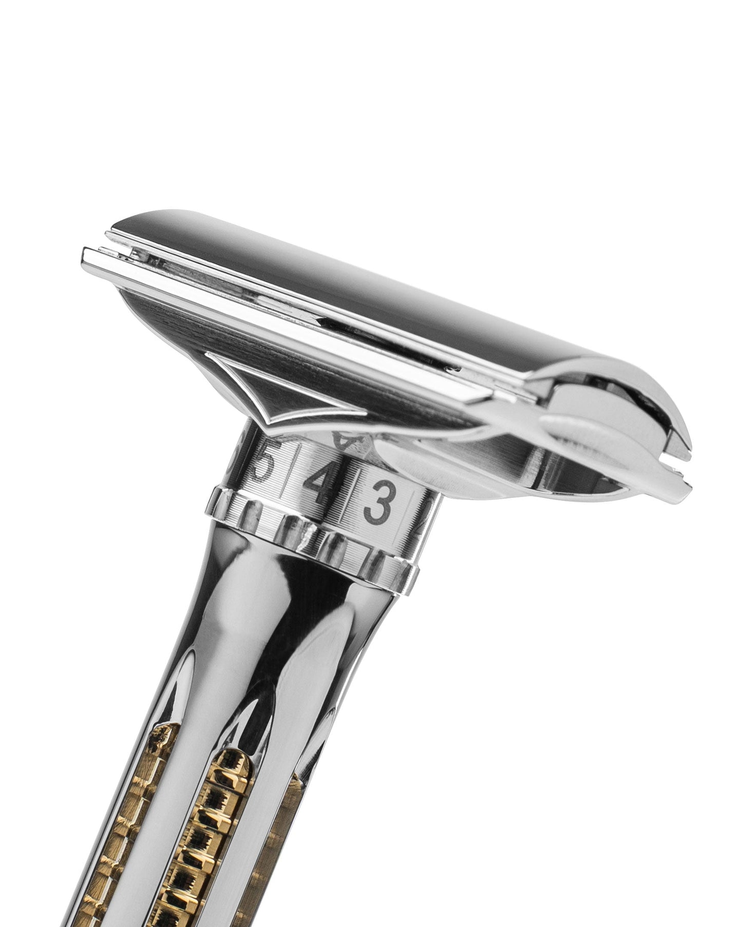 Adjustable double-edge safety razor in polished chrome with gold-accented handle, dial set to 3 with markings up to 5