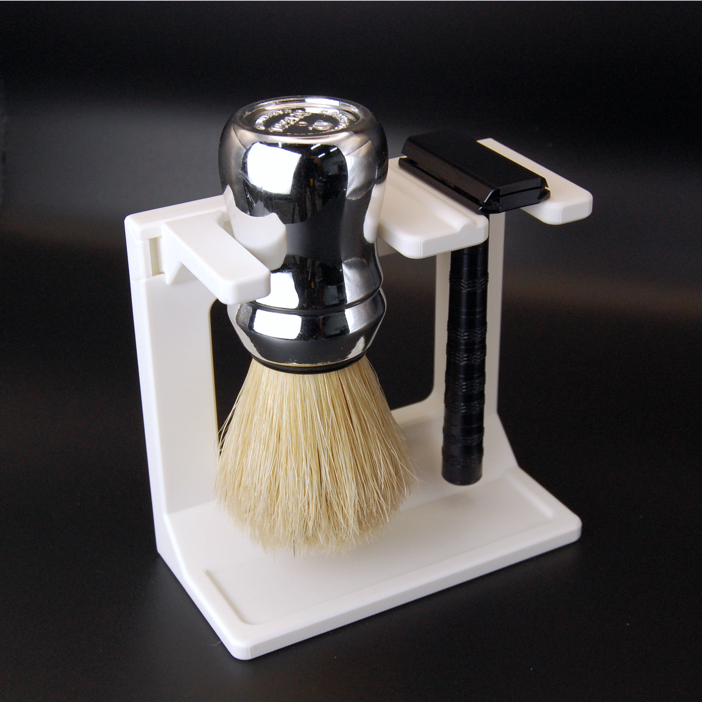 Shave Launch Staging Stand: Razor and Adjustable Brush Stand
