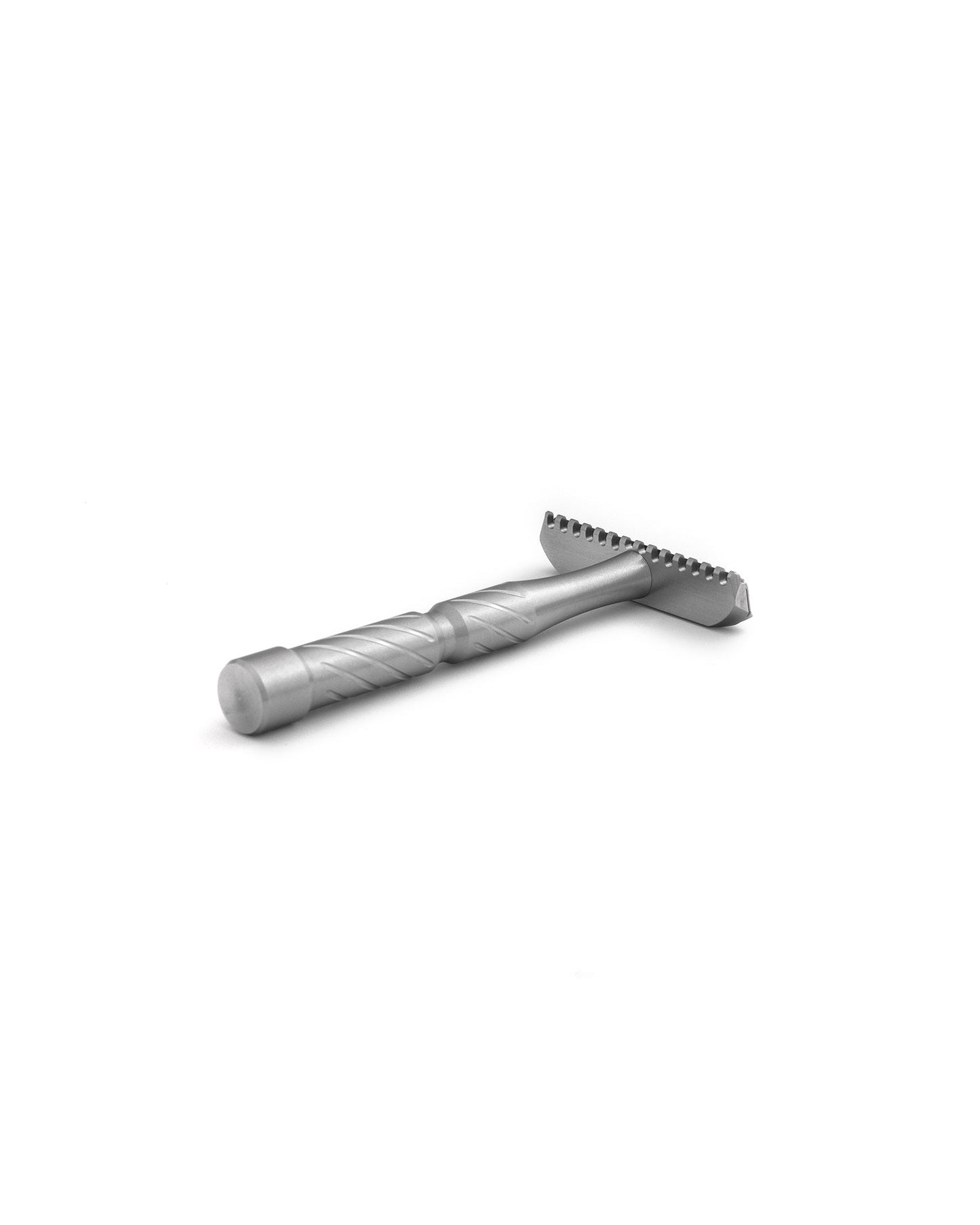 Stainless steel Vector double-edge safety razor with spiral-textured handle and open-comb head, brushed silver finish